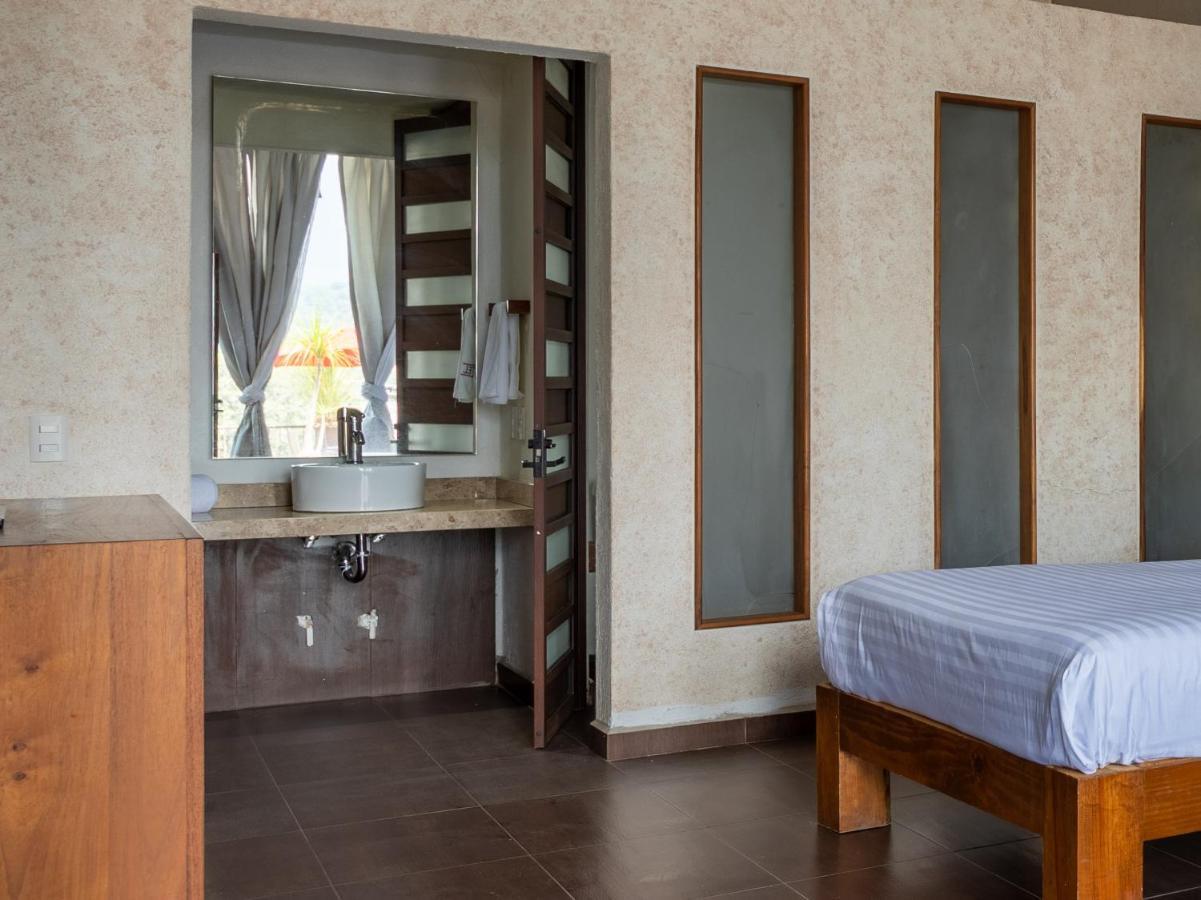 Santa Rosa Hotel Valle de Bravo