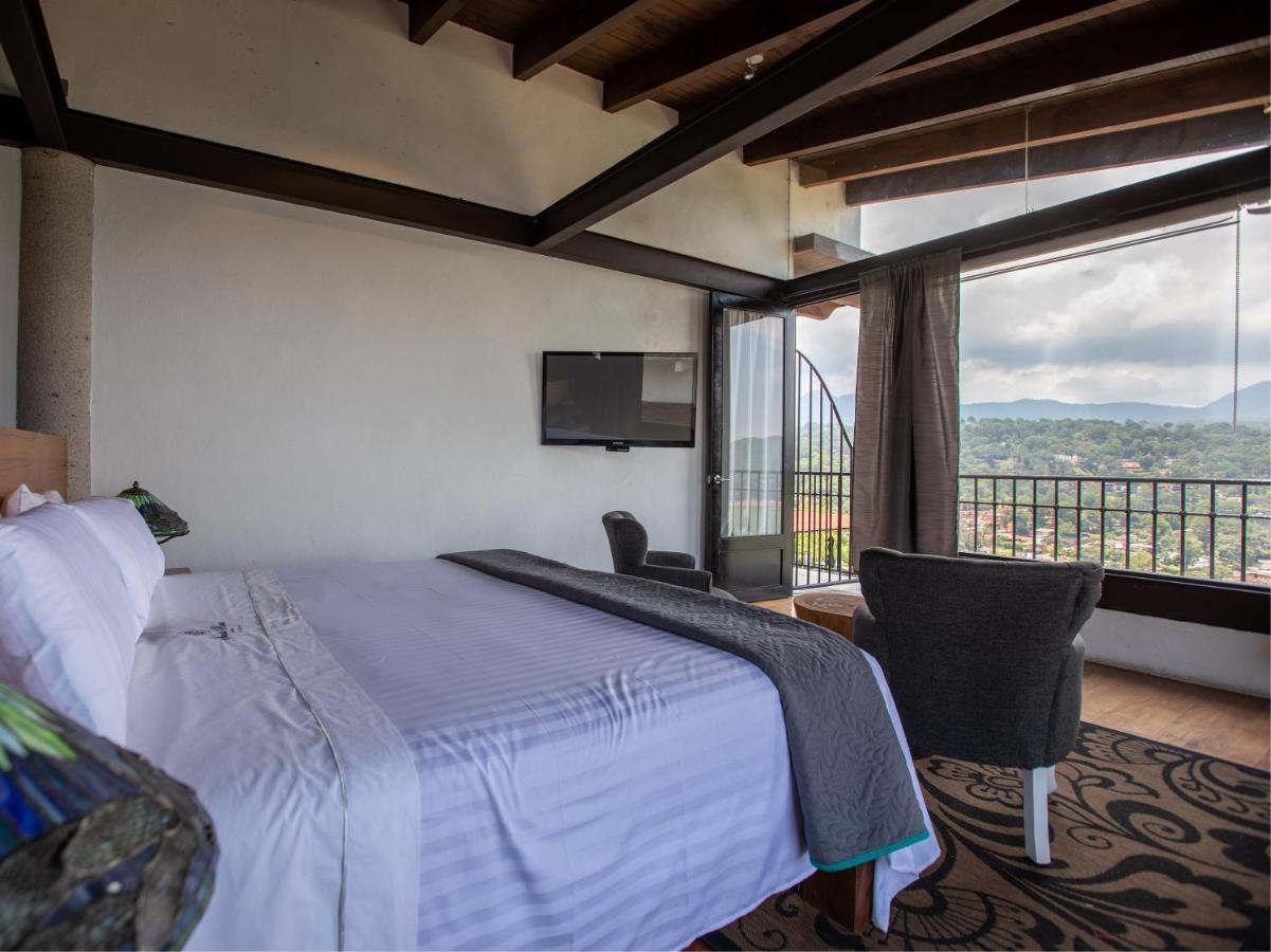 Santa Rosa Hotel